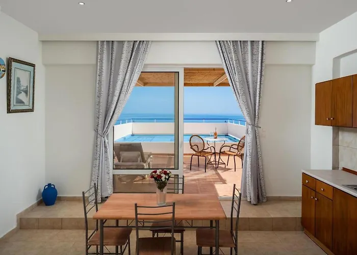 公寓 Stegna Sunrise Sleeps 4 Pool