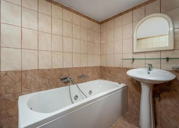 Stegna Sunrise Sleeps 4 Pool Apartment Archangelos (Rhodes)